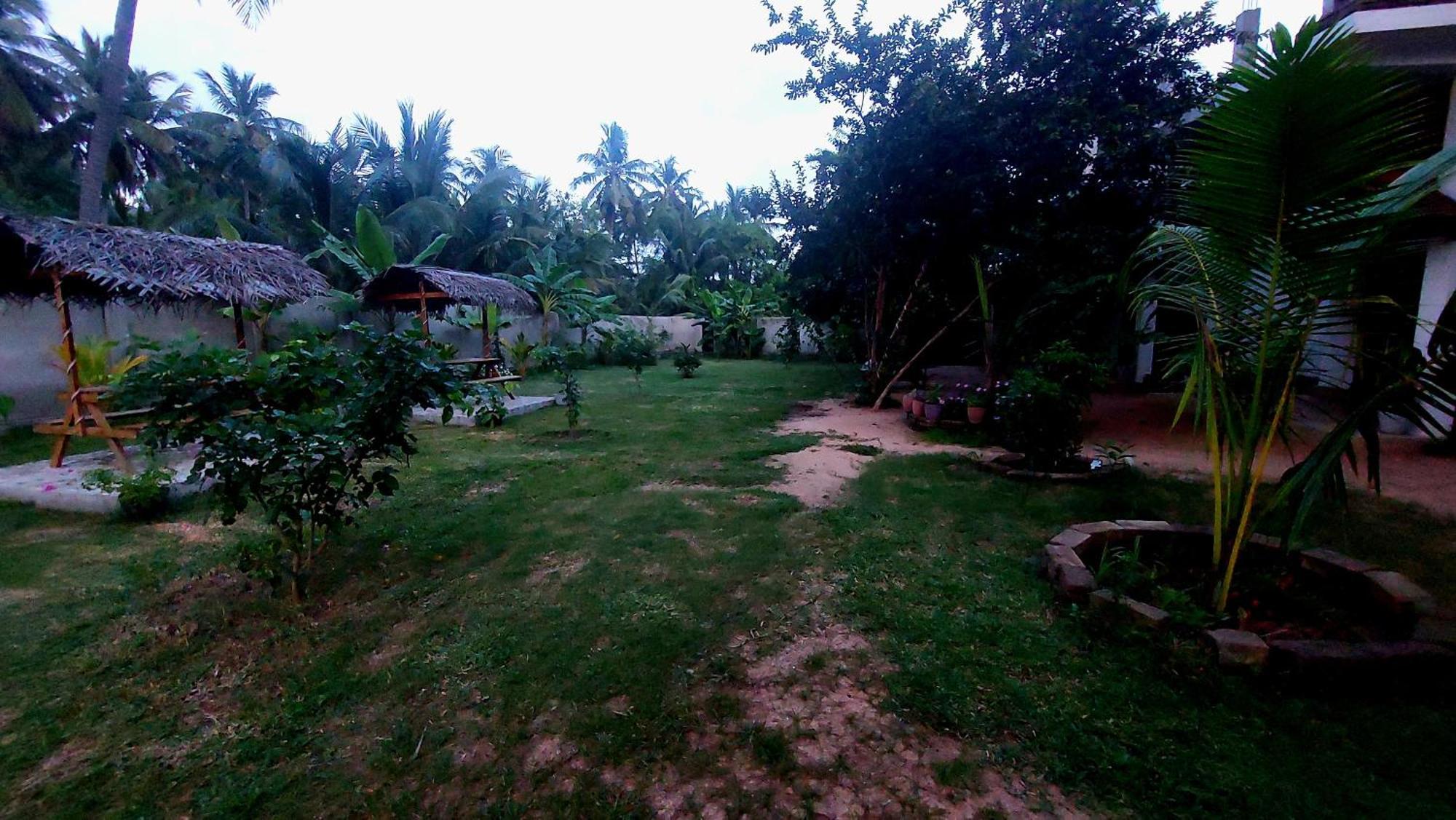 The Dream Inn Guesthouse Passikudah Batticaloa Ngoại thất bức ảnh